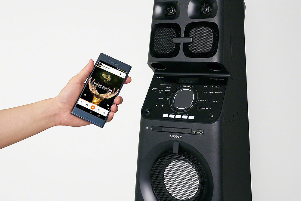 IFA 17 > Tour audio Muteki Sony MHC‑V90DW, Hi‑Res Audio et jeu de lumière